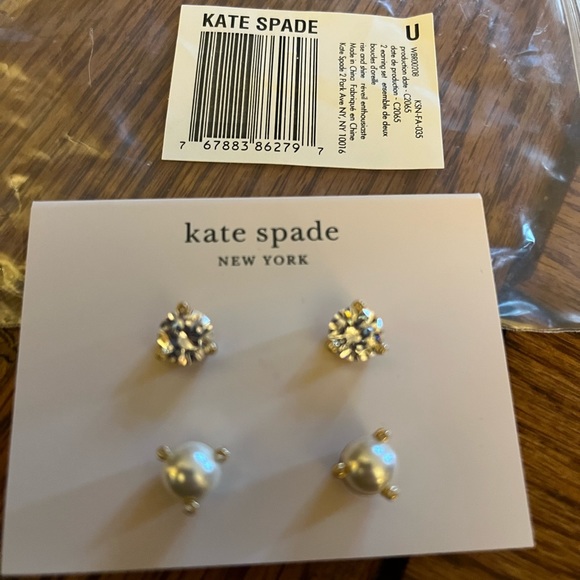 Kate Spade Costume jewelry- 2 pair of earring - Picture 2 of 4